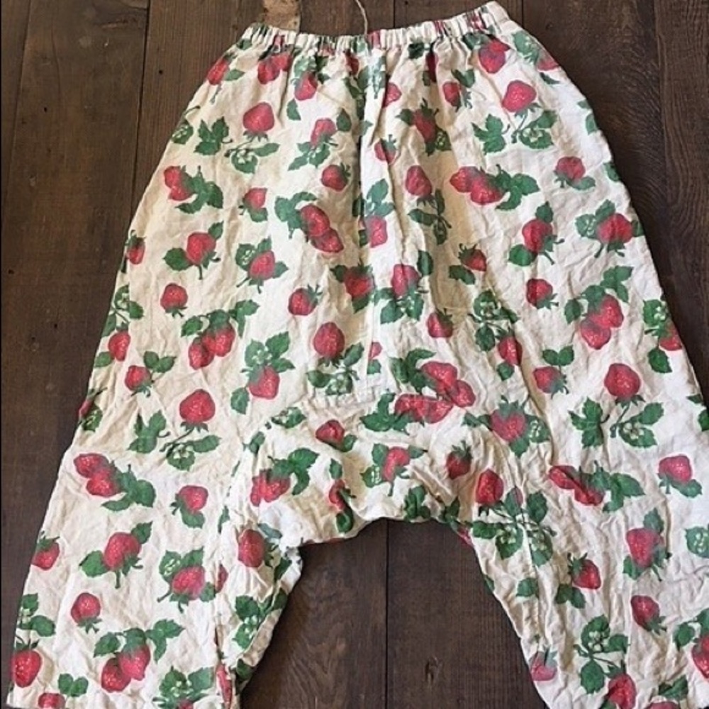 🍓 ISO OF THESE 🍓 - Picture 6 of 7